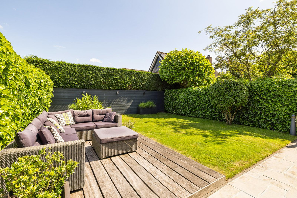 Tussenwoning te koop: Zandheuvel 27, Kortenhoef