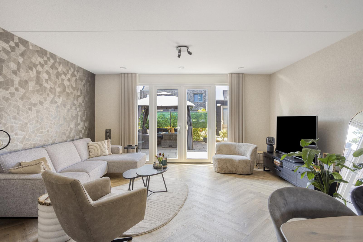 Hoekwoning te koop: Lange Wagenstraat 16, Gilze