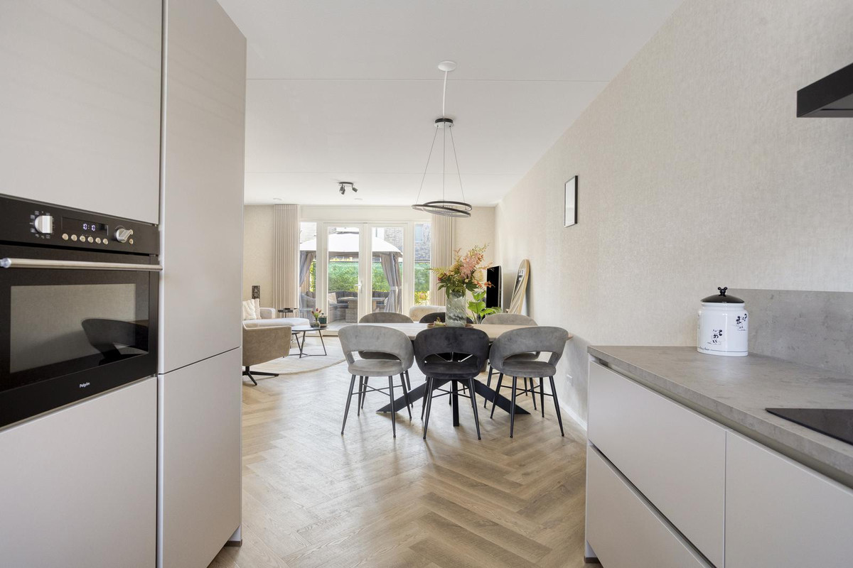 Hoekwoning te koop: Lange Wagenstraat 16, Gilze