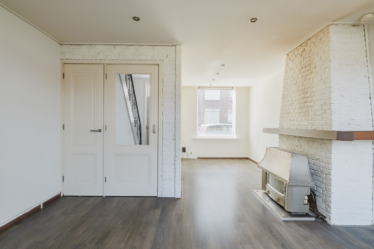 Tussenwoning te koop: Jozef Israëlsstraat 49, Tilburg