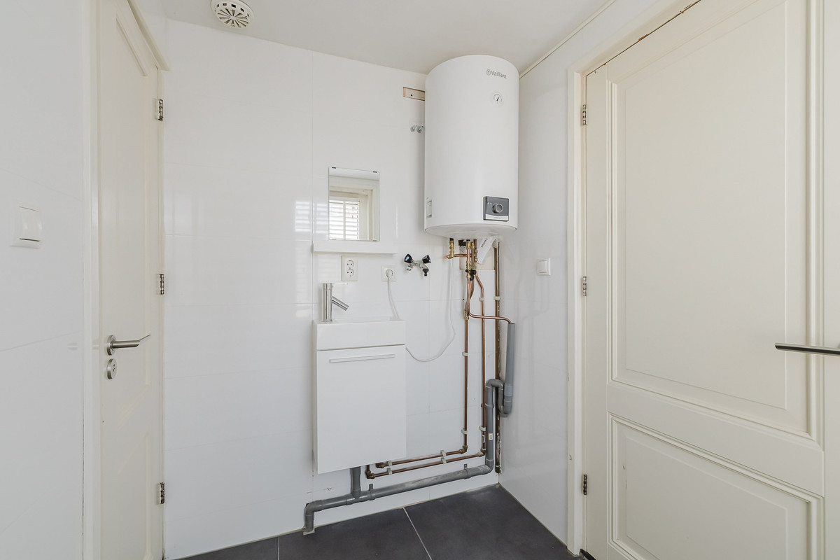 Tussenwoning te koop: Jozef Israëlsstraat 49, Tilburg