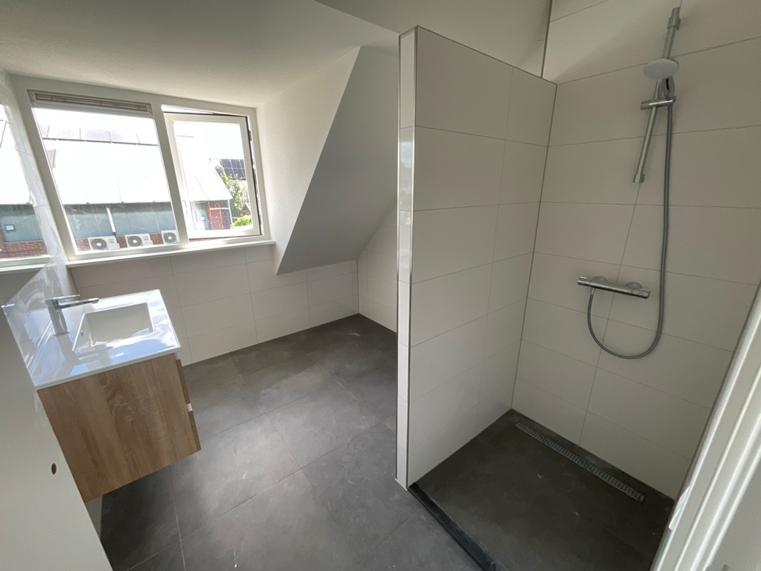 Tussenwoning te huur: Dorp 135B, Benschop