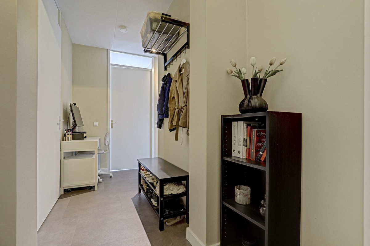 Appartement te koop: Jaap van der Hoekplaats 234, Rotterdam
