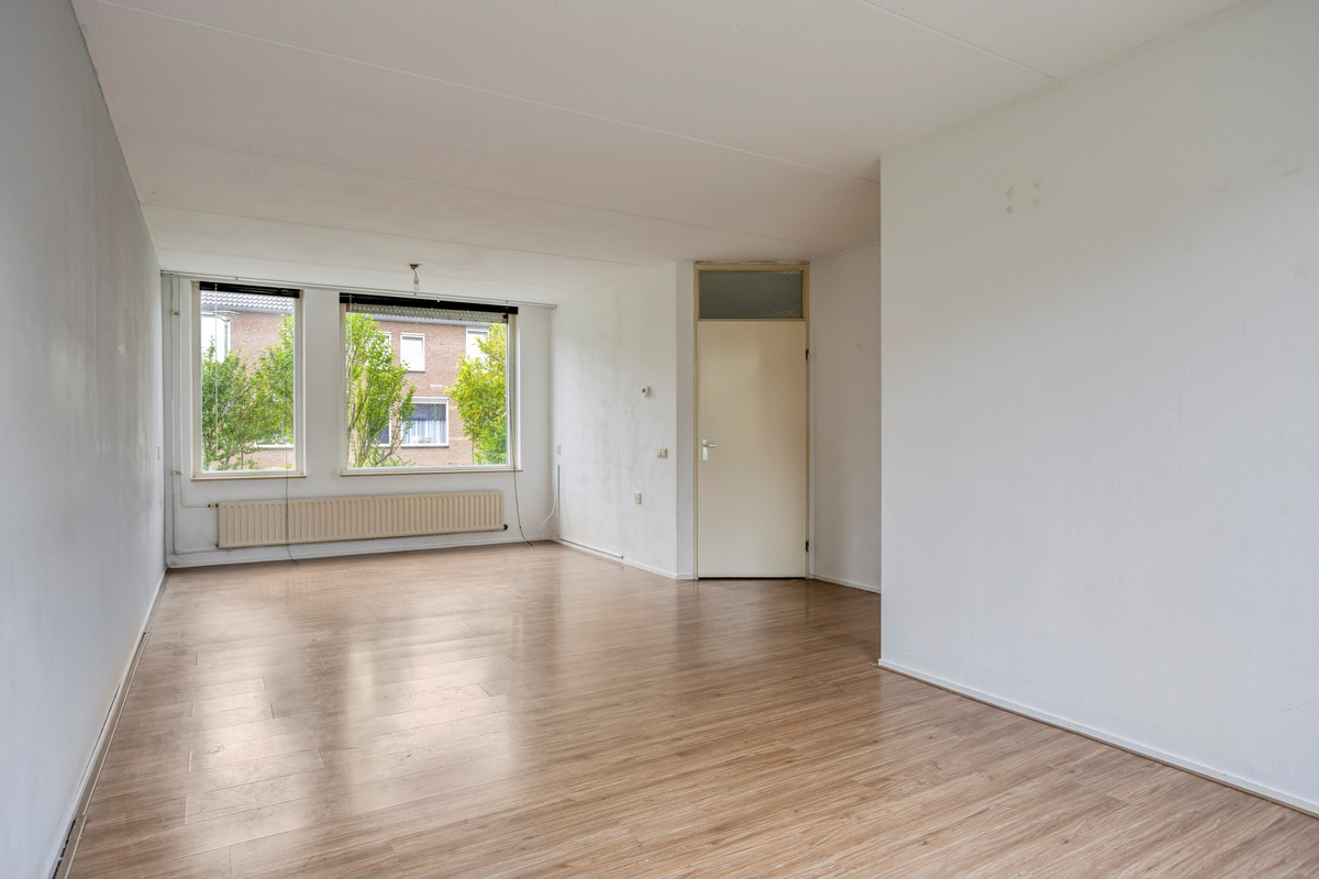 Tussenwoning te koop: Eglantier 44, Brunssum