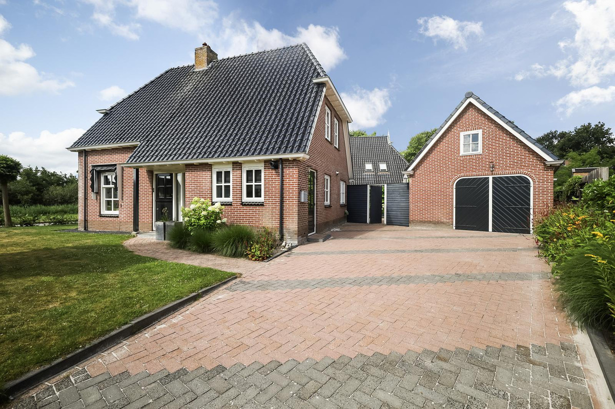 Vrijstaande woning te koop: Pijlkruid 3, Buitenpost