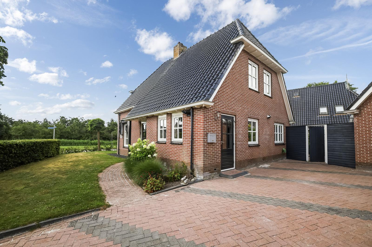 Vrijstaande woning te koop: Pijlkruid 3, Buitenpost
