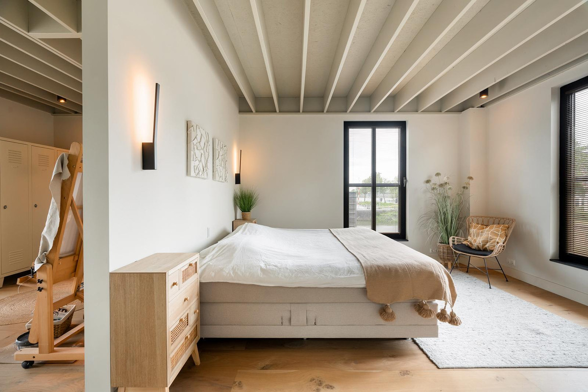 Vrijstaande woning te koop: Nassauhavenpad 8, Rotterdam