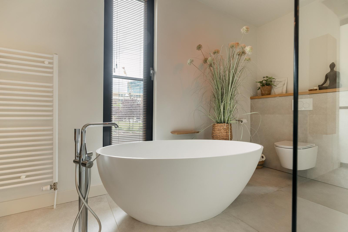 Vrijstaande woning te koop: Nassauhavenpad 8, Rotterdam