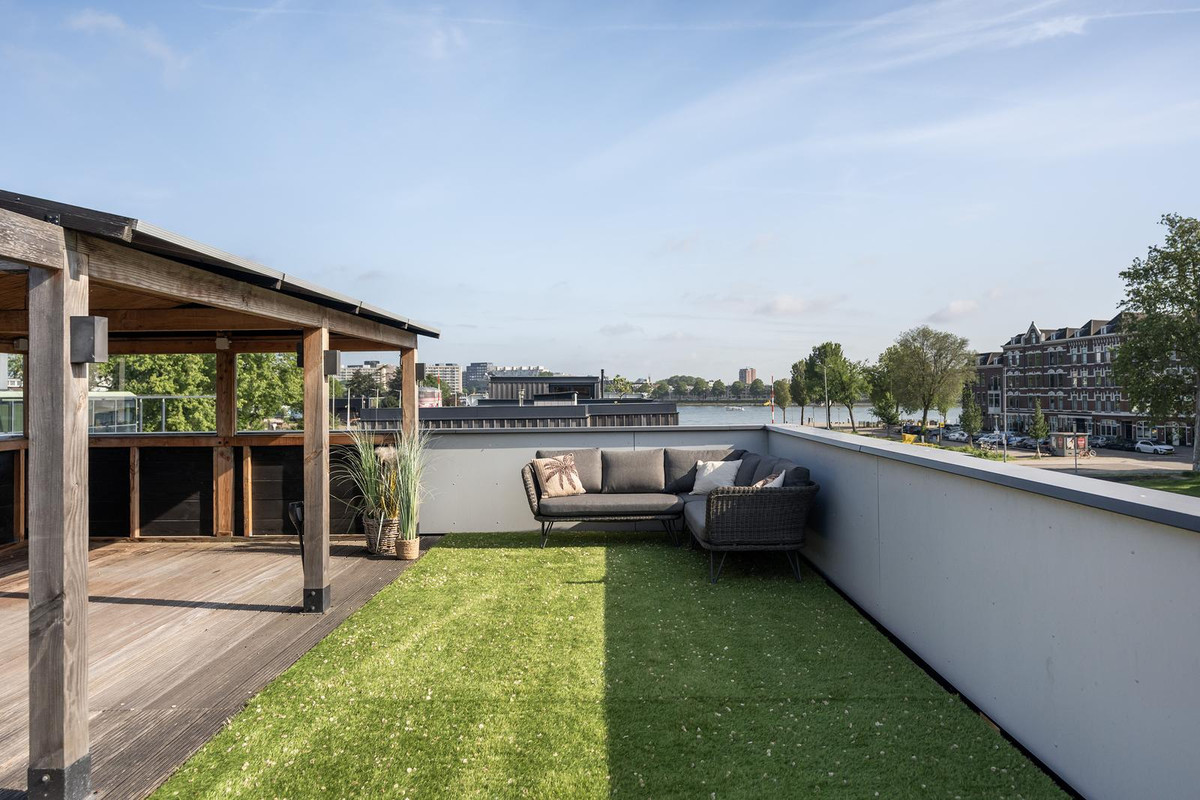 Vrijstaande woning te koop: Nassauhavenpad 8, Rotterdam