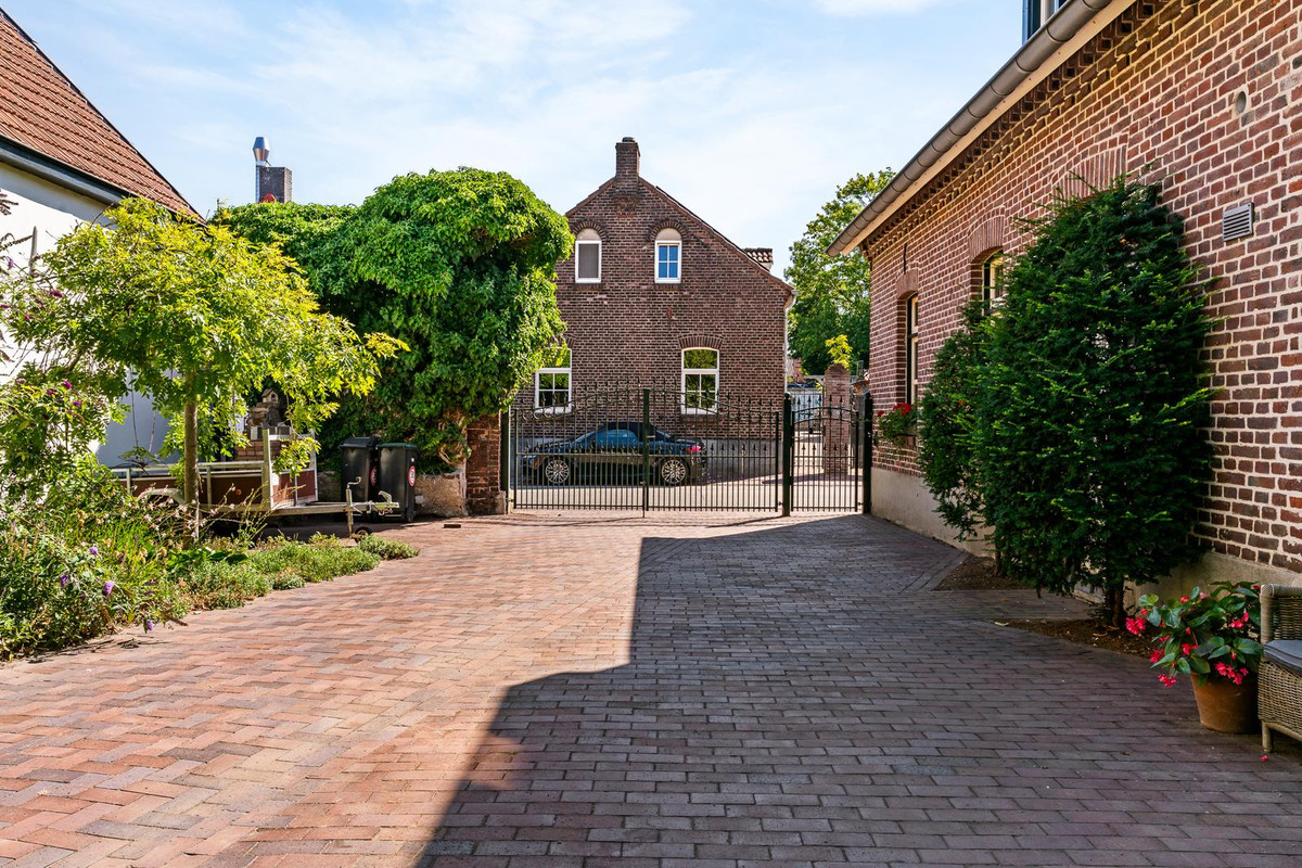 Vrijstaande woning te koop: Hoofdstraat 20, Herten