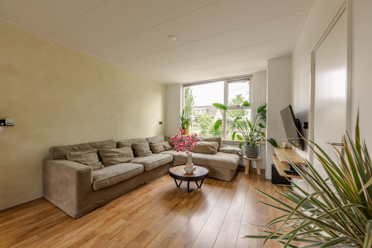 Tussenwoning te koop: Botterstraat 3, Makkum