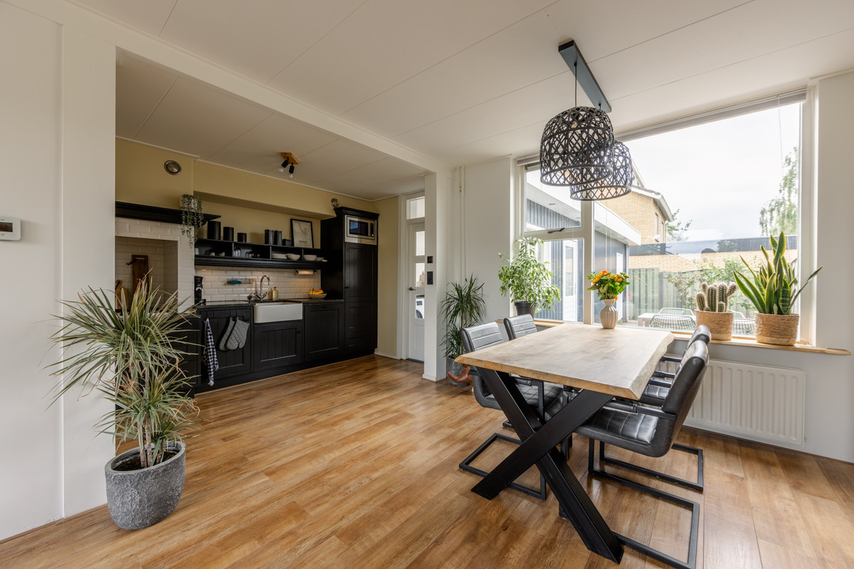 Tussenwoning te koop: Botterstraat 3, Makkum