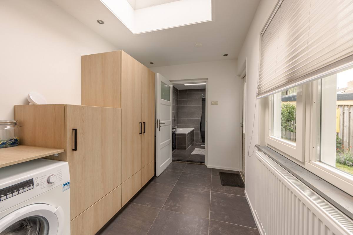 Tussenwoning te koop: Botterstraat 3, Makkum