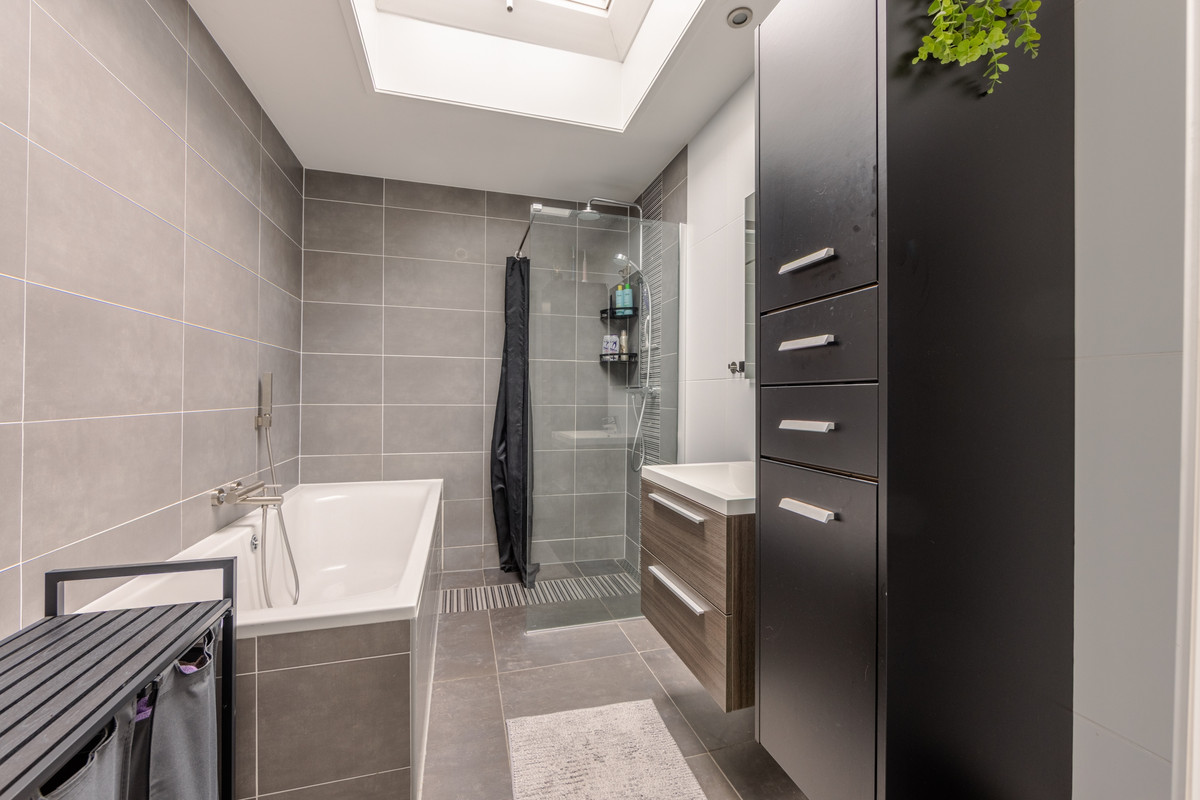 Tussenwoning te koop: Botterstraat 3, Makkum