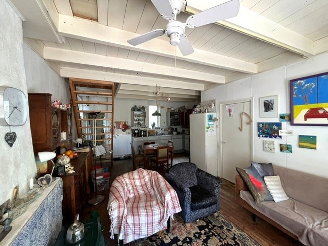 Vrijstaande woning te koop: Kerkstraat 3, Pingjum