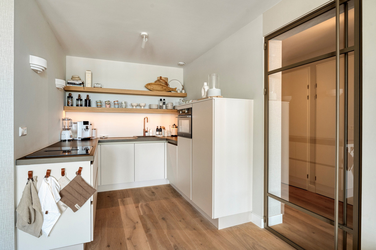Appartement te koop: Zuiderzeeboulevard 25, Bunschoten-Spakenburg