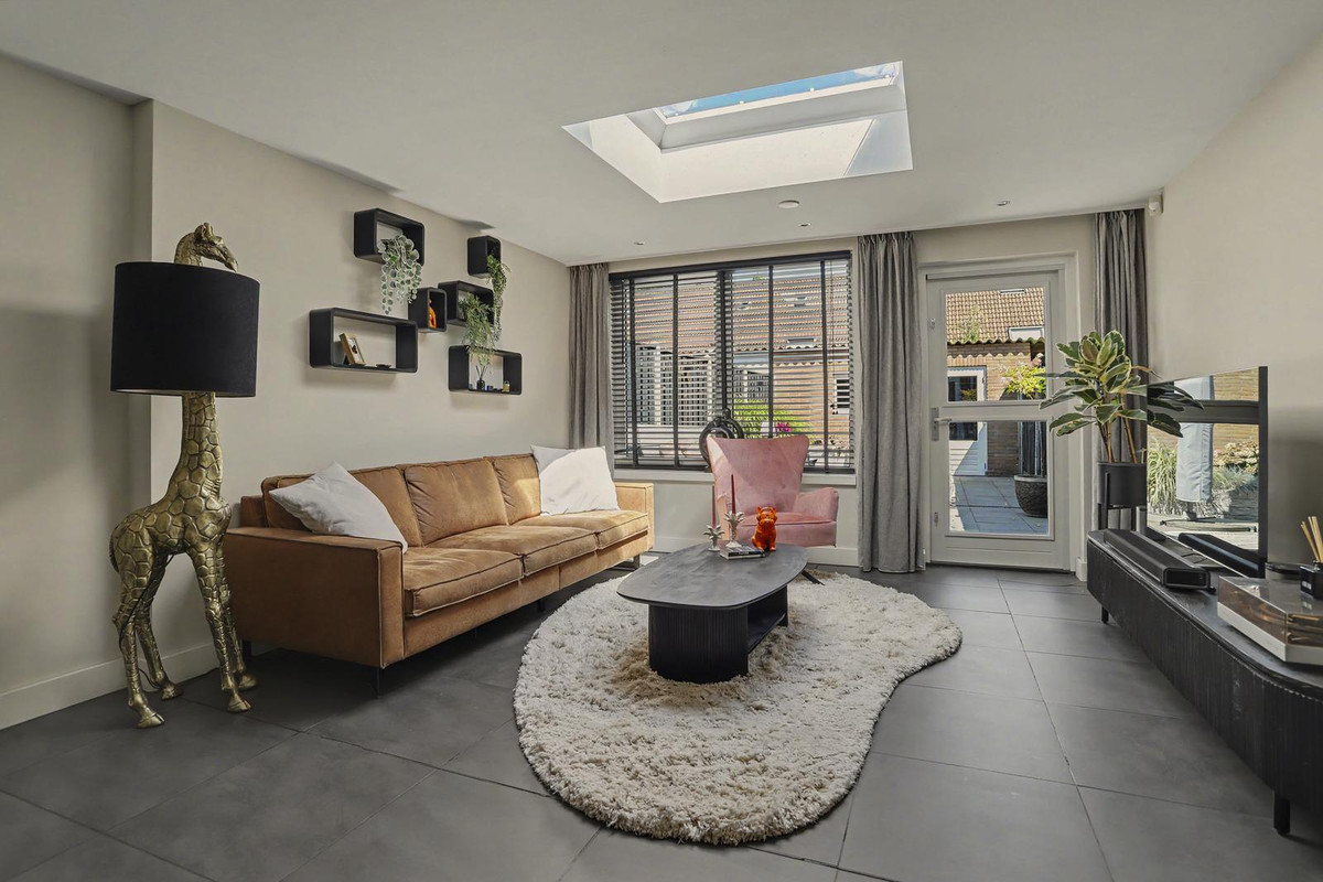 Tussenwoning te koop: Koolmees 15, Sprang-Capelle