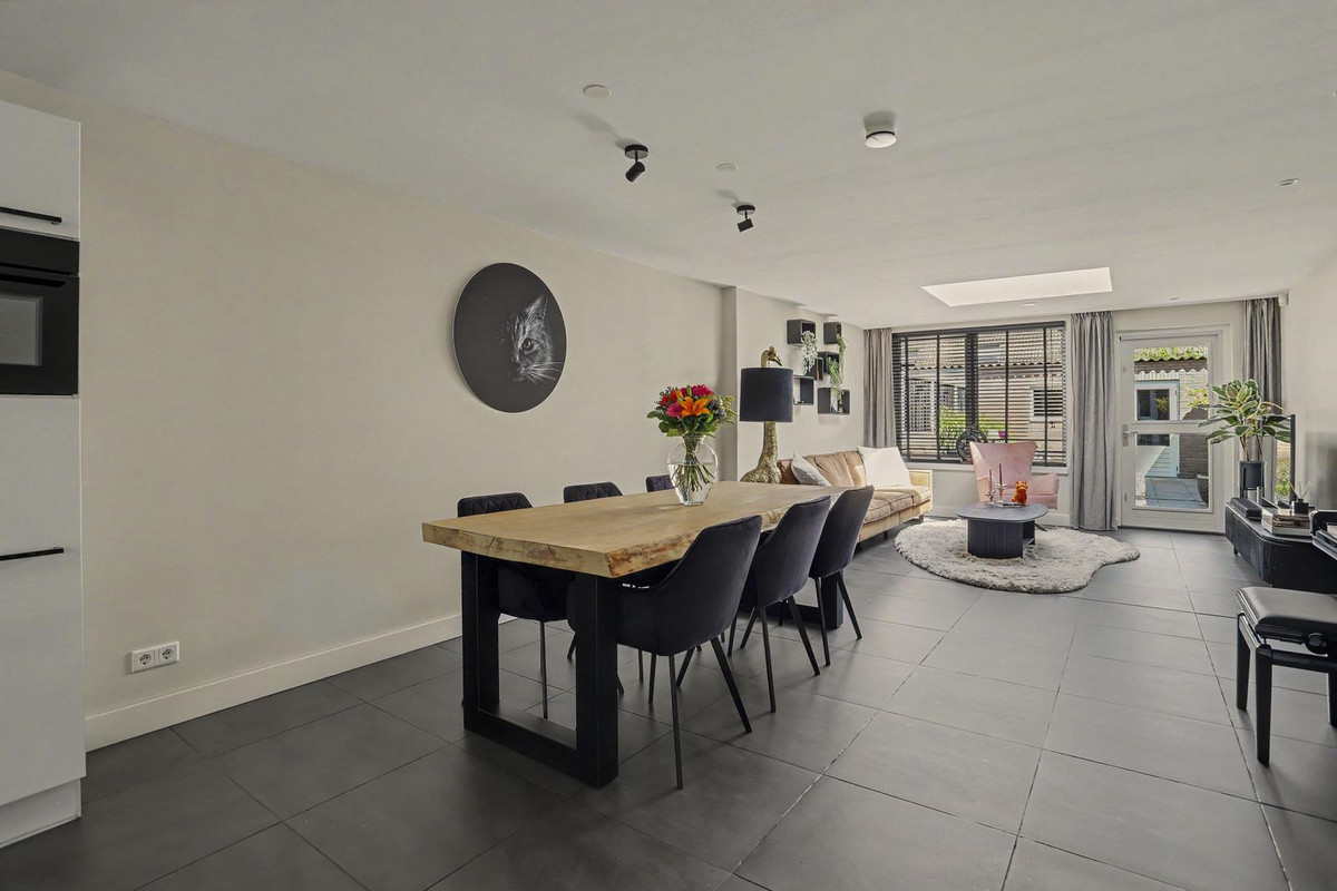 Tussenwoning te koop: Koolmees 15, Sprang-Capelle