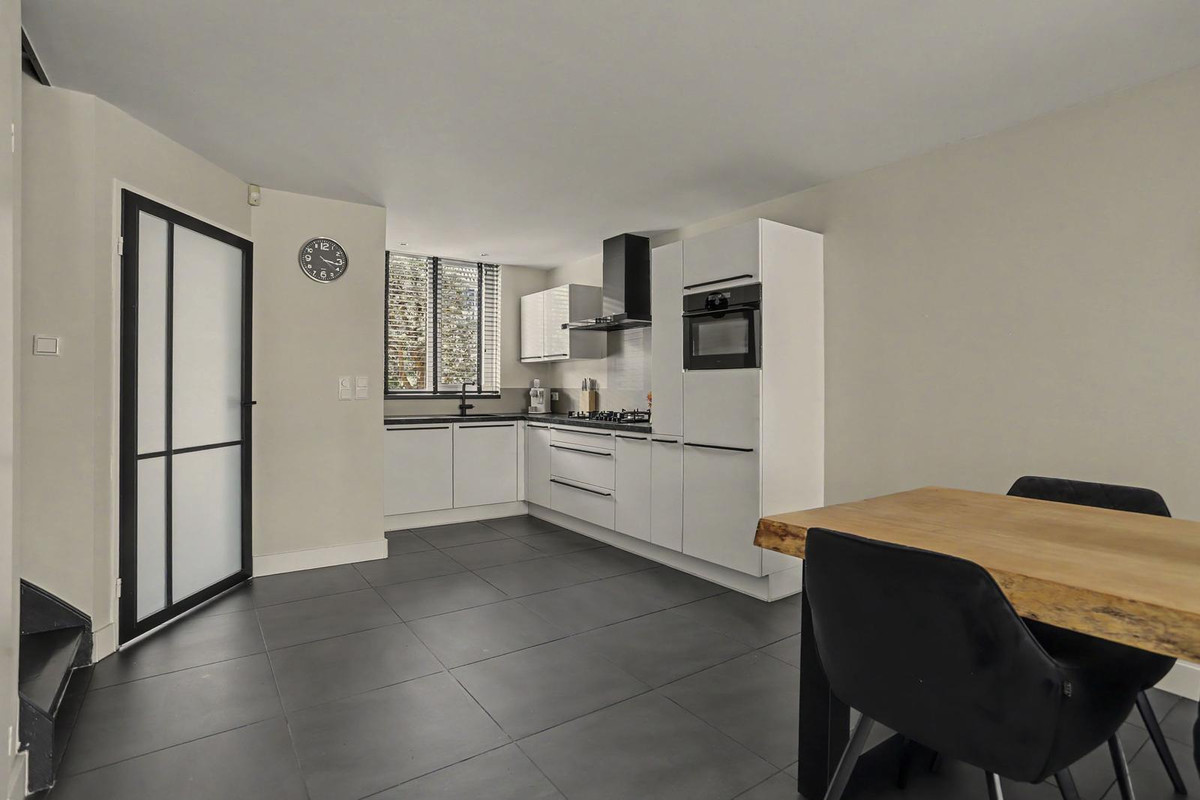Tussenwoning te koop: Koolmees 15, Sprang-Capelle