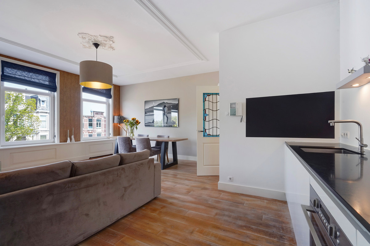 Appartement te koop: Laan Van Meerdervoort 330A, 'S-Gravenhage