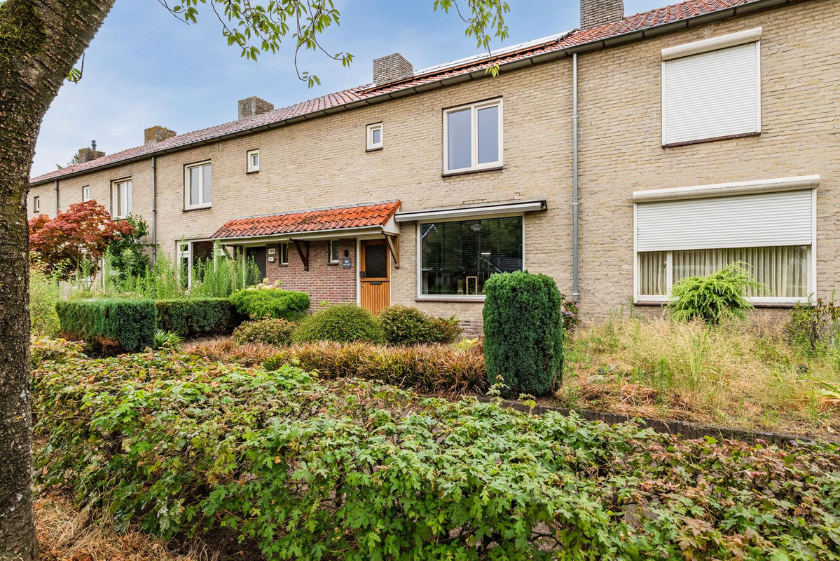 Tussenwoning te koop: Lokbossen 98, Reusel