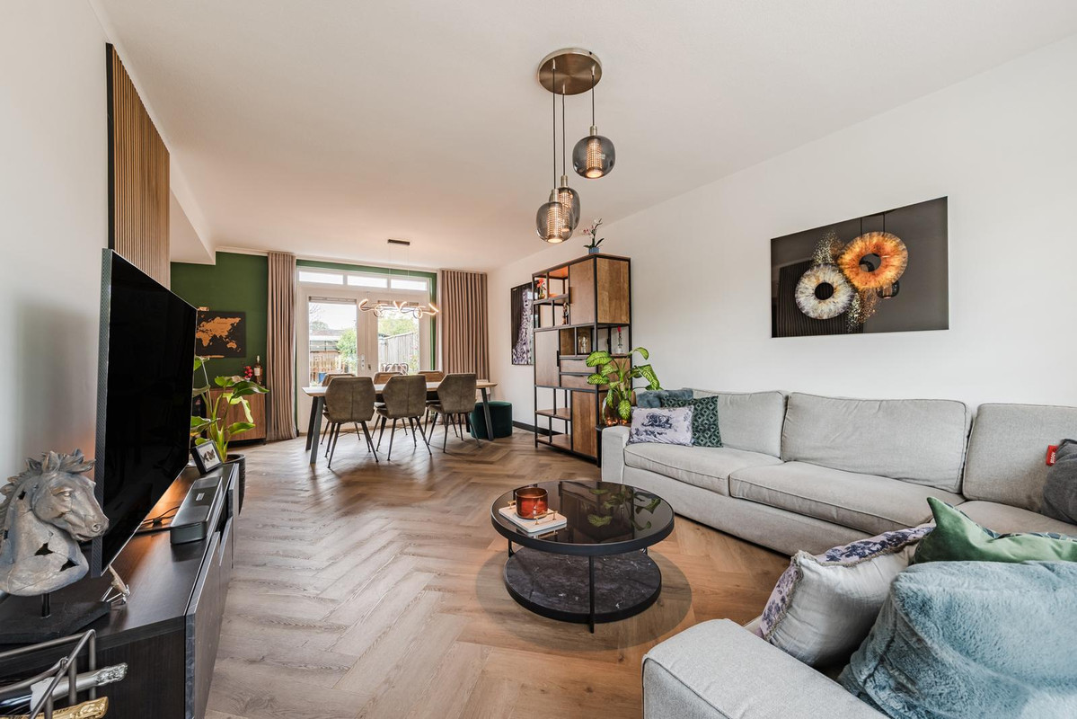 Tussenwoning te koop: Lokbossen 98, Reusel