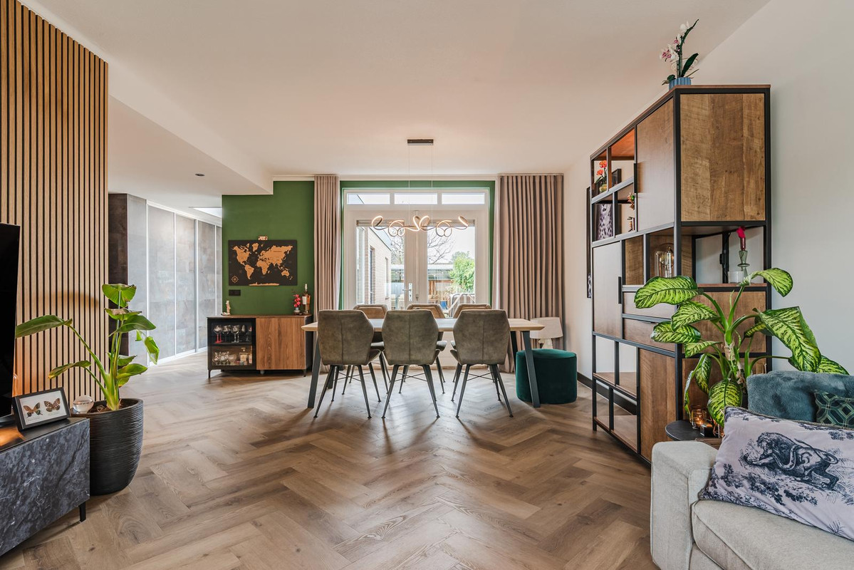 Tussenwoning te koop: Lokbossen 98, Reusel