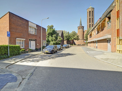 Torenstraat 4