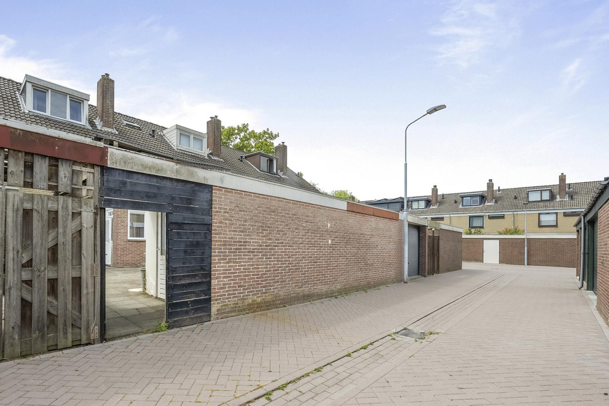 Tussenwoning te huur: Graan voor Visch 14803, Hoofddorp