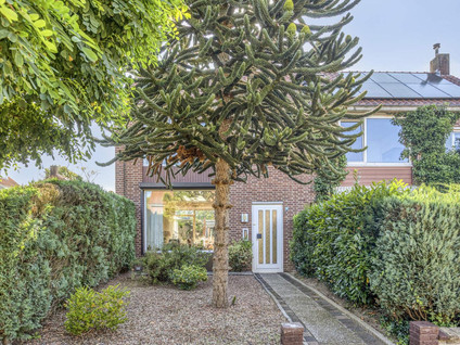 Pastoor Nevestraat 1