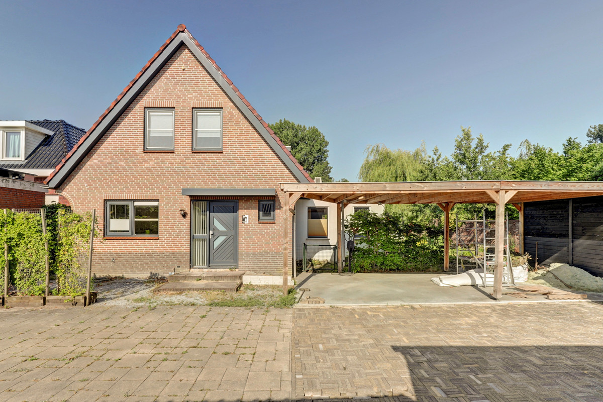 Vrijstaande woning te koop: Veerstraat 3A, Oude Wetering