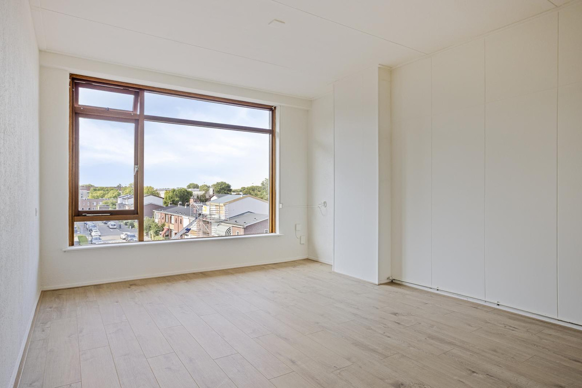 Appartement te koop: van der Werffstraat 296, Vlaardingen