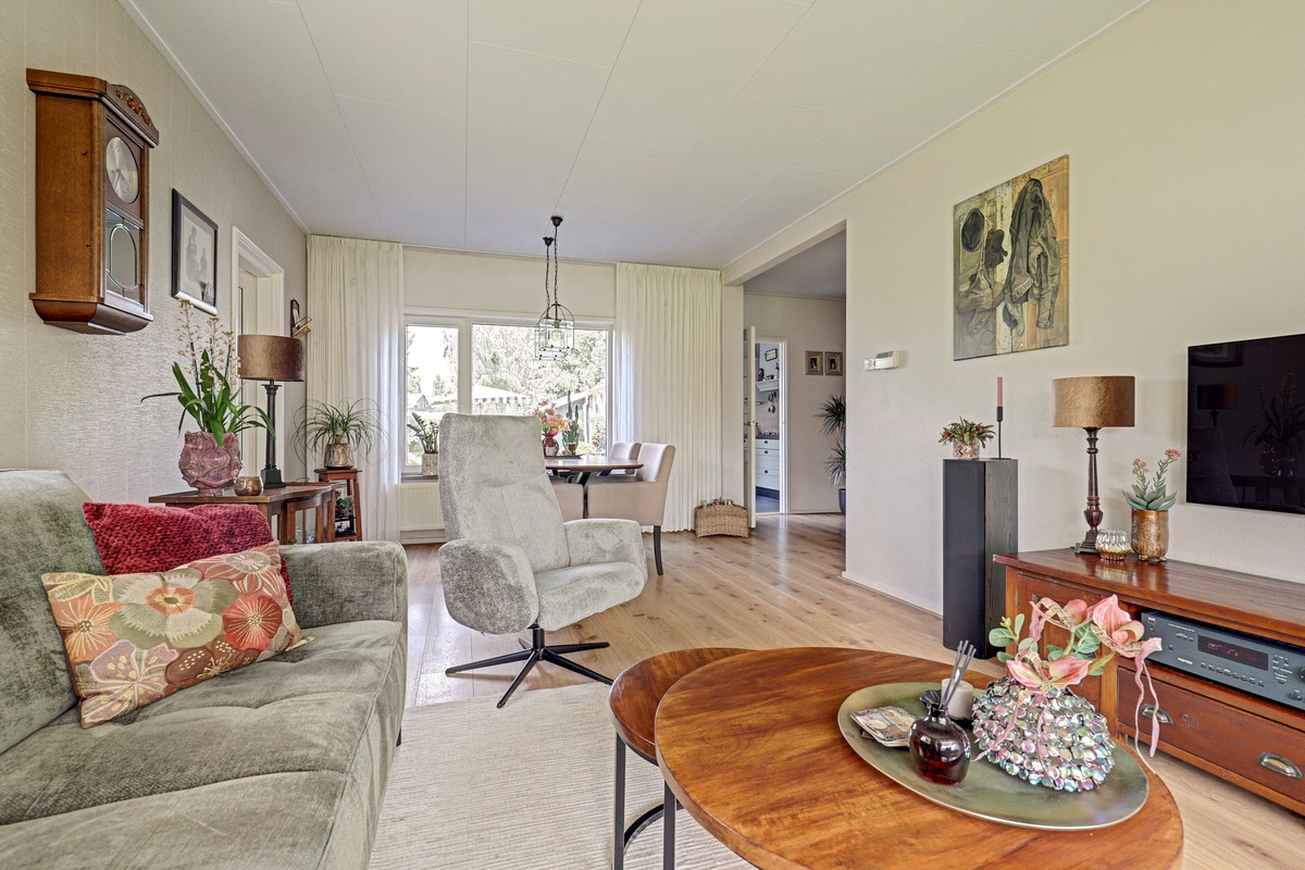 Hoekwoning te koop: Paul Krugerstraat 15, Emmer-Compascuum