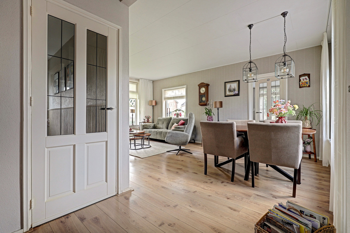 Hoekwoning te koop: Paul Krugerstraat 15, Emmer-Compascuum