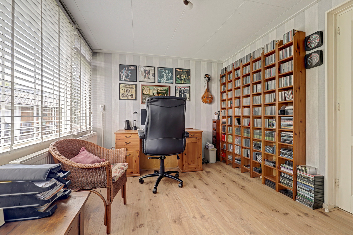 Hoekwoning te koop: Paul Krugerstraat 15, Emmer-Compascuum
