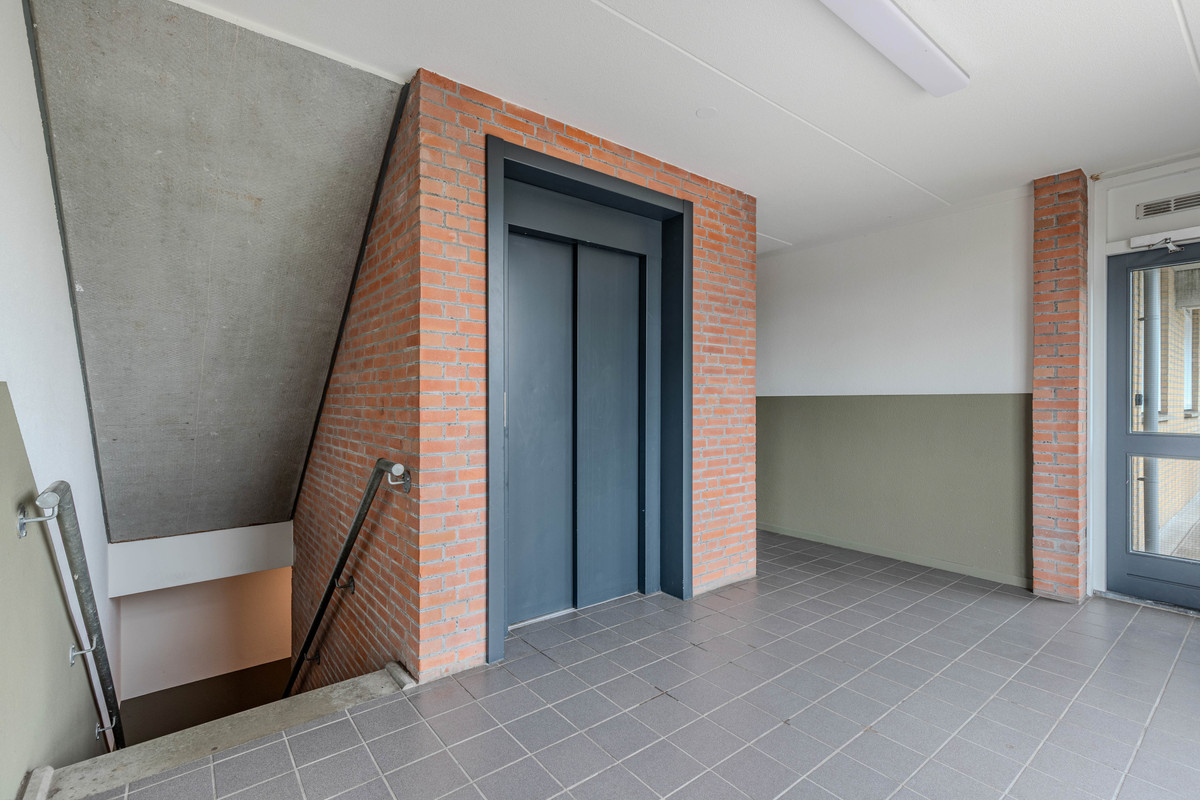 Appartement te koop: Staalstraat 54, Emmeloord