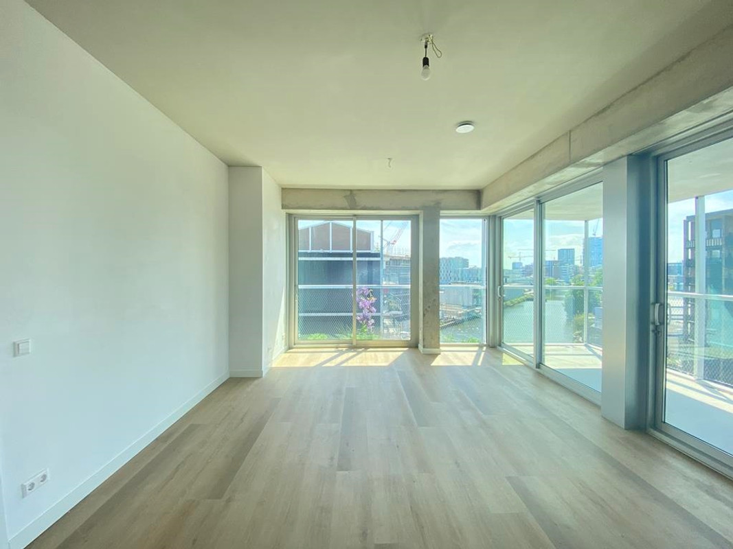 Appartement te huur: Leen Jongewaardkade 63, Amsterdam