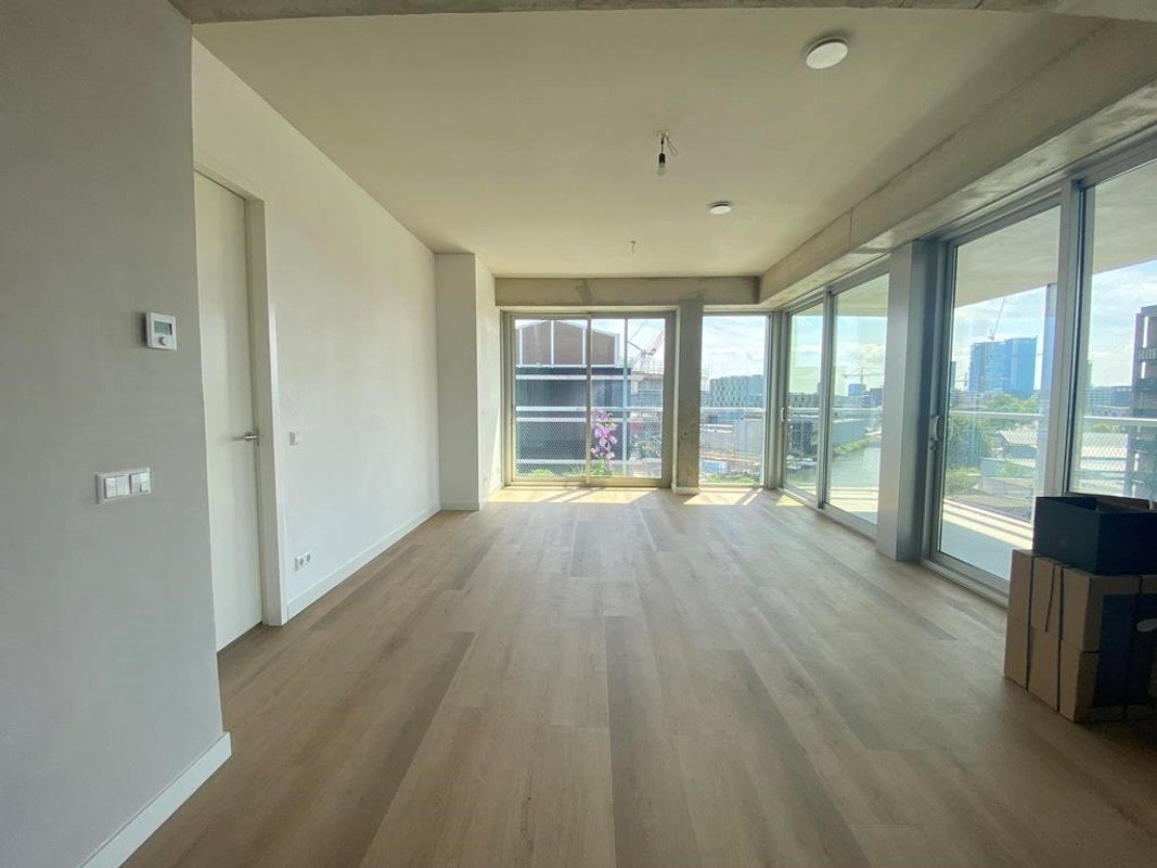 Appartement te huur: Leen Jongewaardkade 63, Amsterdam