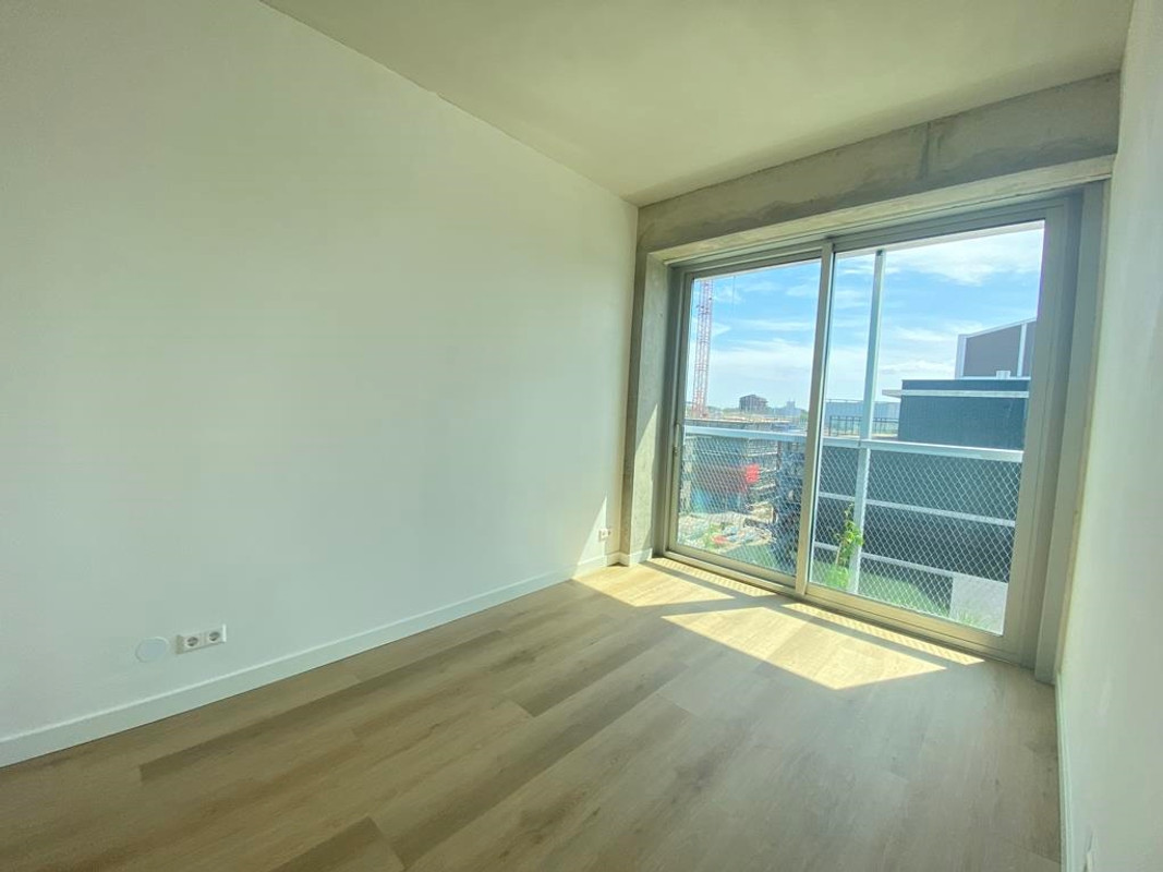 Appartement te huur: Leen Jongewaardkade 63, Amsterdam