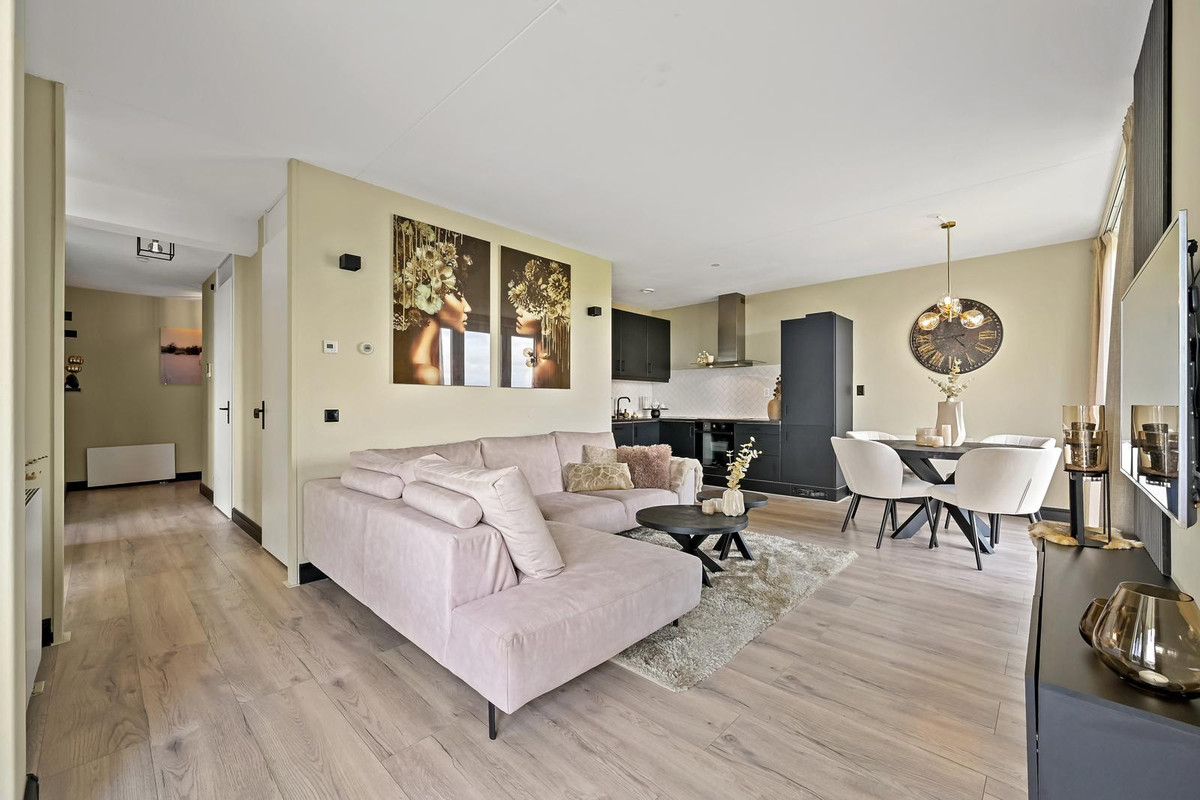 Appartement te koop: Vigelandstraat 190, 'S-Gravenhage