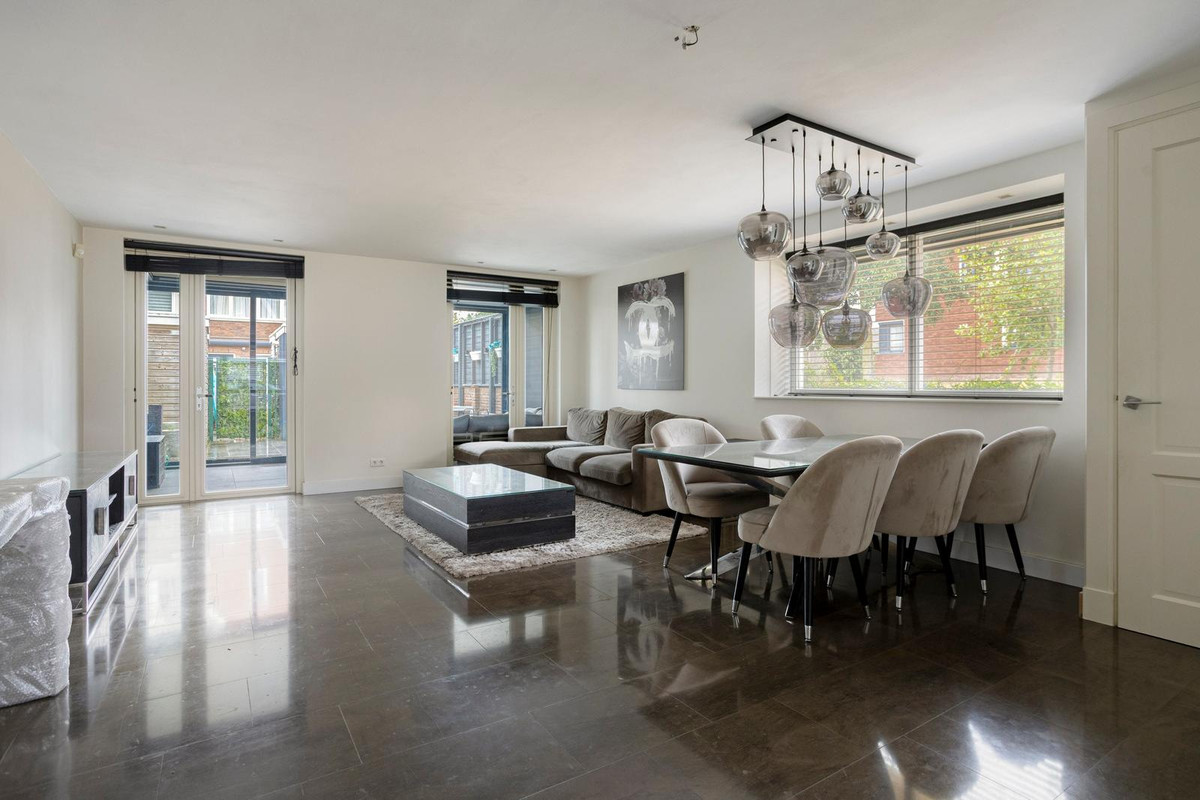 Hoekwoning te koop: Vioolstraat 42, Eindhoven