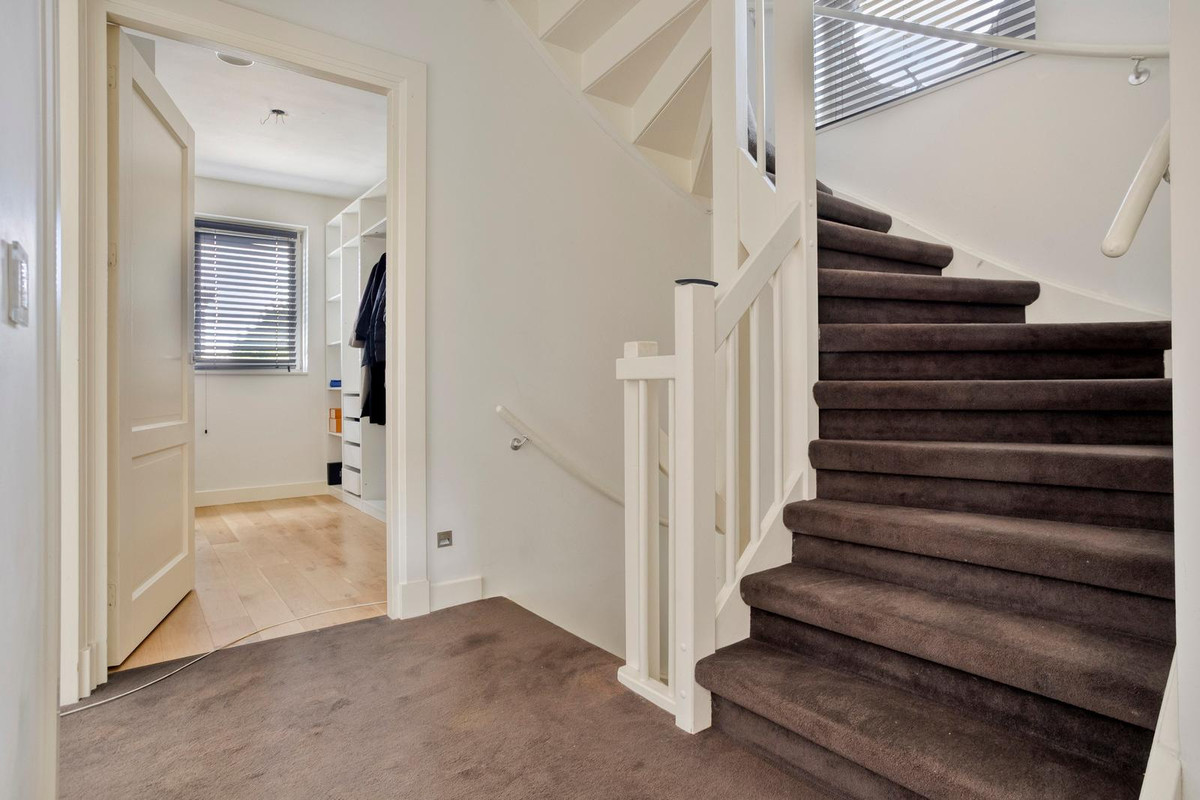 Hoekwoning te koop: Vioolstraat 42, Eindhoven