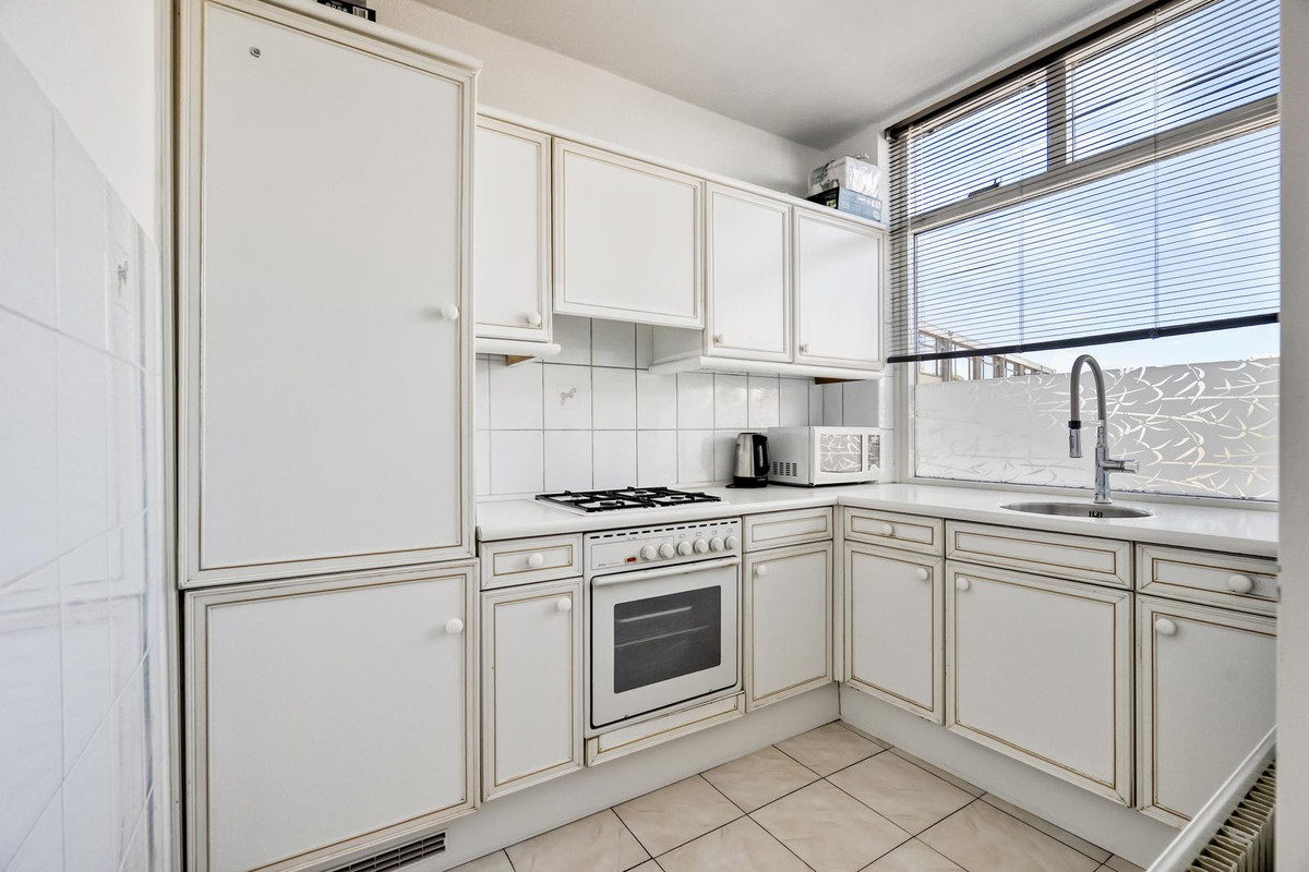 Appartement te koop: Langenhorst 359, Rotterdam