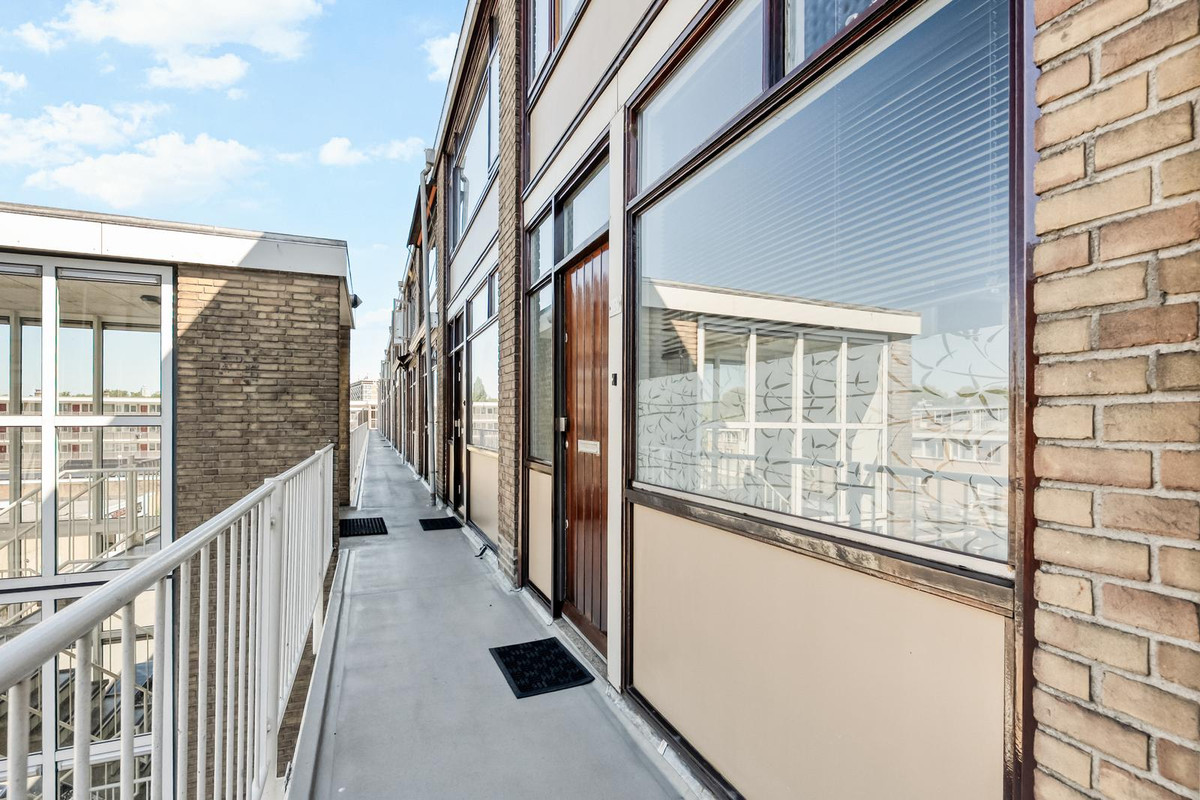 Appartement te koop: Langenhorst 359, Rotterdam