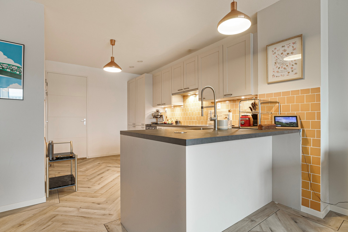 Appartement te huur: Nassaukade 20D, Rotterdam