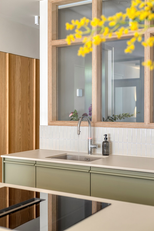Appartement te huur: Eerste Hugo de Grootstraat 16H, Amsterdam