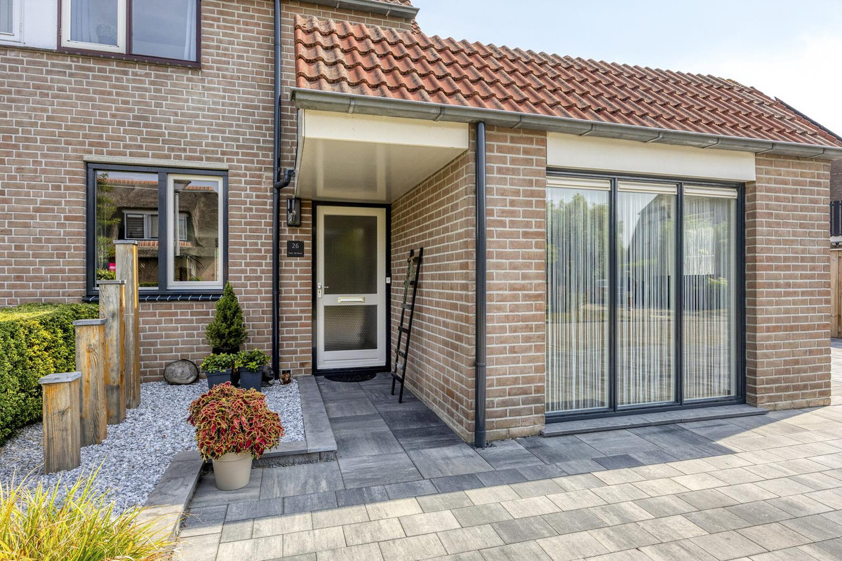 Hoekwoning te koop: Tituslaan 26, Beuningen Gld