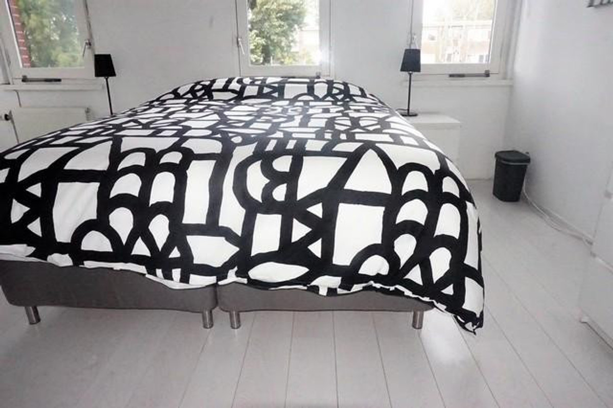 Tussenwoning te huur: Oostzijde 267, Zaandam