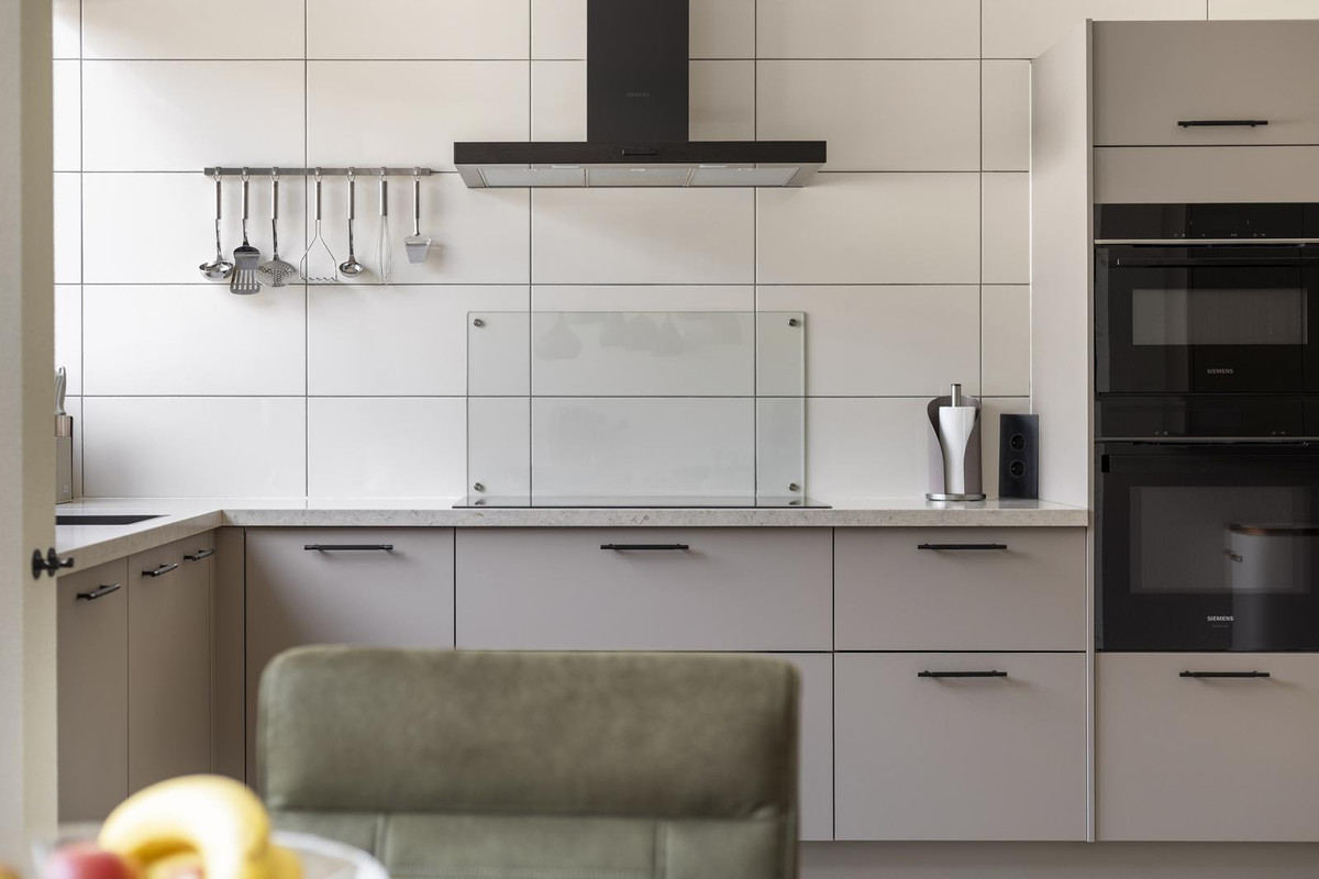 Tussenwoning te koop: Edelsteenlaan 13, Groningen