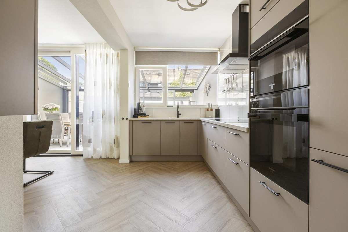 Tussenwoning te koop: Edelsteenlaan 13, Groningen